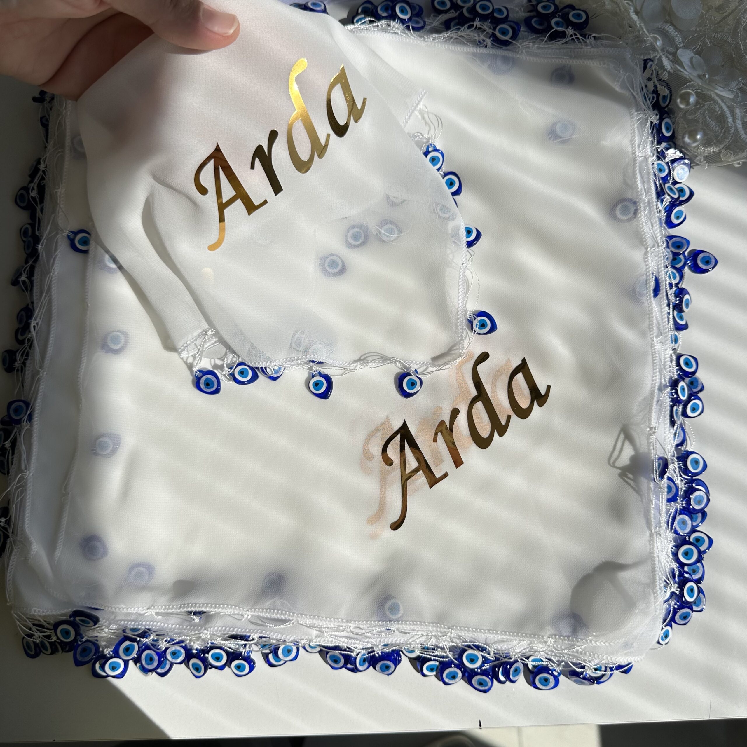 Nazar Boncuklu Mendil - Parlak Altın veya Gümüş Baskılı (1 Adet)